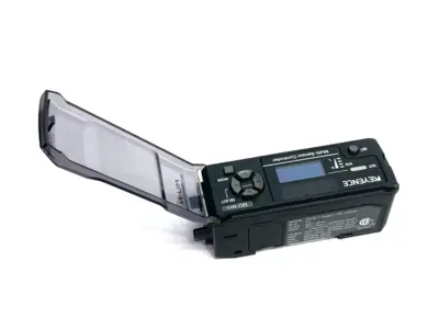 USED KEYENCE MULTI-SENSOR CONTROLLER MAIN UNIT, 4-MAX OUTPUTS, EXPANSIONS
