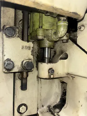 USED 1985 KOMATSU OBS60-2