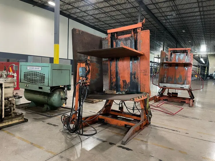 Used PAYNE BROTHERS _UNKNOWN_ Turners Ohio US | Yoder Brothers machinery #444569