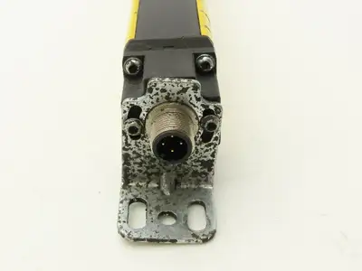 Schmersal SLC440COM-E-0890-14 Safety Light Curtain Transmitter Only