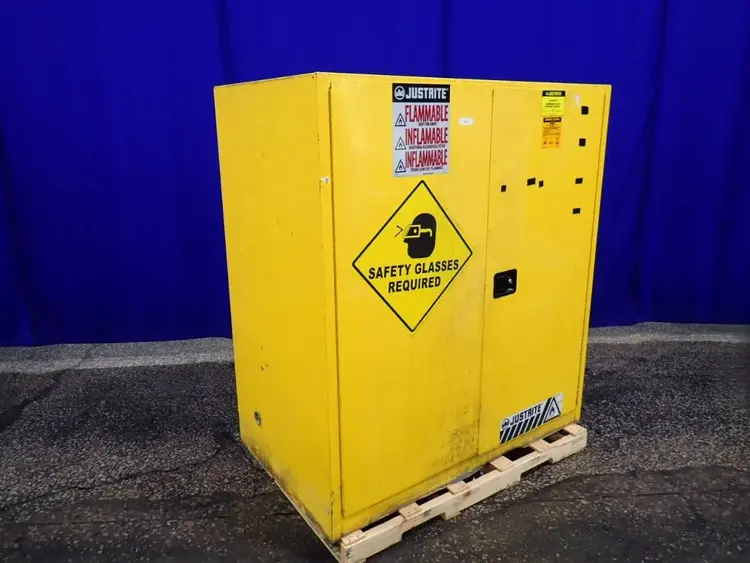Used JUSTRITE SUREGRIP EX Cabinets Ohio US | HGR 24 #1147868