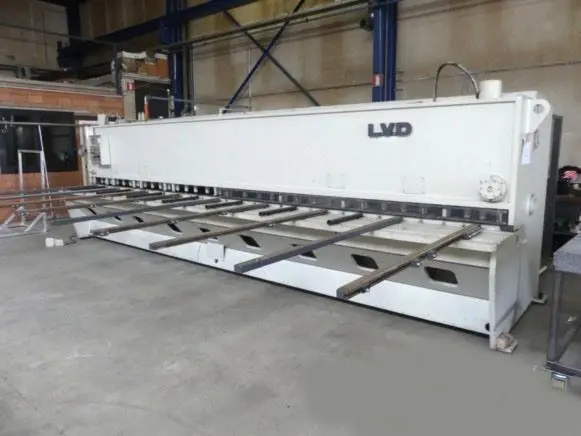 Used LVD MVS 6200 X 4 MM Sheet Metal Shears | Apt International N.V #365111