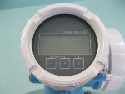 NEW Endress Hauser FMP51-FDACCDUBA4YYYJAZ1+JAZ1