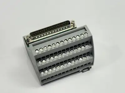 Used Phoenix Contact 2315146,VIP-3/SC/D37SUB/M Terminal Blocks Michigan US | Maverick Industrial Sales #1389712