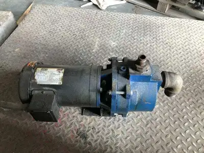 AMT 4786-95 Cast Iron Self-Priming Sprinkler Pump 3/2HP 3450/2850RPM 3PH
