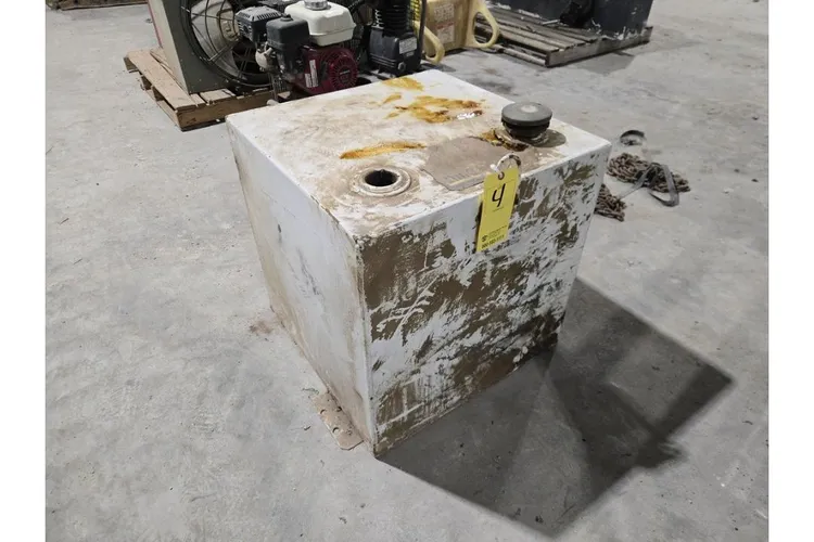 Used _UNKNOWN_ _UNKNOWN_ Fuel Oil Tanks Texas US | IRS Auction #1488533