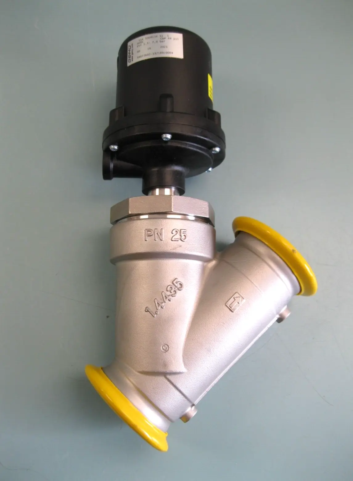 NEW GEMU 554-50D9134-51-1