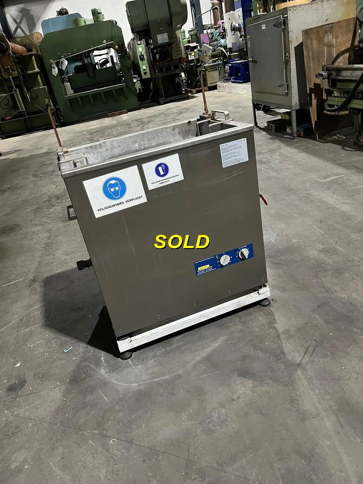 USED BANDELIN ULTRASONE  CLEANER WITH HEATING