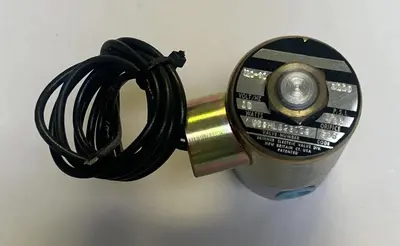New | in-Stock SKINNER V52HLB23002 Solenoid Valves Ohio US | Surplus Asset Holdings #1248098
