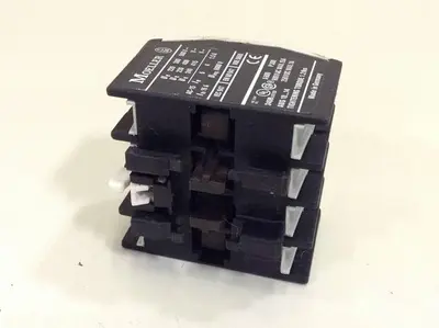USED MOELLER 13 DIL