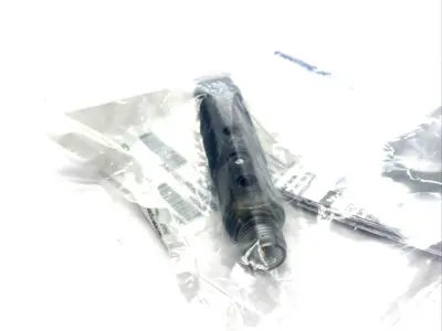BOS 18KW-PA-1QC-S4-C, BOS00LW | Balluff BOS00LW Retroreflective Photoelectric Sensor BOS 18KW-PA-1QC-S4-C - New