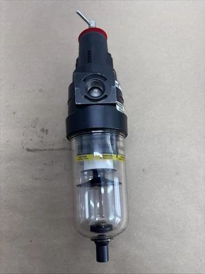 NEW Parker Fluidpower 07E31A13AB