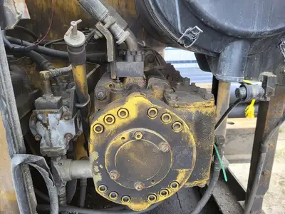 USED 2003 KOMATSU PC600LC-6