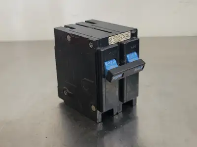 15 Amp, 2 Pole, 120/240 volts Circuit Breaker