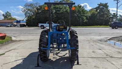 USED 1986 FORD 1710