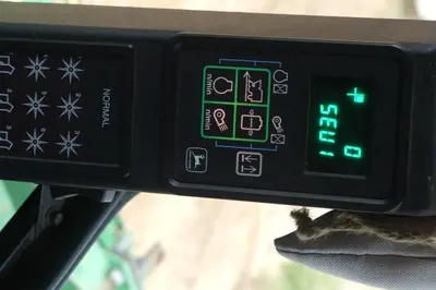 Used 2001 DEERE 9976 Self-propelled Harvesters Louisiana US | Proxy Equipment #1384943