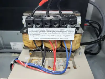 USED ABB ACS880-01-035A-7