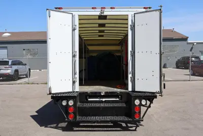 2013 CHEVROLET 4500 BOX TRUCK | Levy Recovery Group (19)