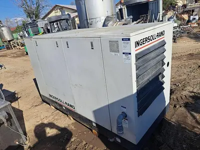 USED 1992 INGERSOLL RAND SSR -50HP