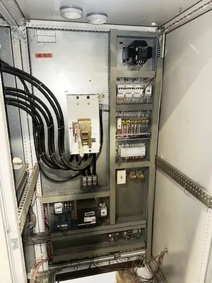 2002 LEISTRITZ ZSE100 BL/44D Extruders, twin screw | Mark One Machinery (16)