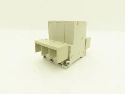 Mitsubishi Electric CP30-B A Circuit Breaker 20A 3-Pole 60Hz 250vAC Lot of 5