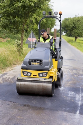 BOMAG BW 100 SCC-5 Tandem Vibratory Rollers | Mid South Machinery (8)