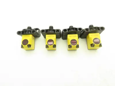 Banner Q25SP6LPQ Right Angle Base Mount Retroreflective Sensor 10-30VDC Lot of 5