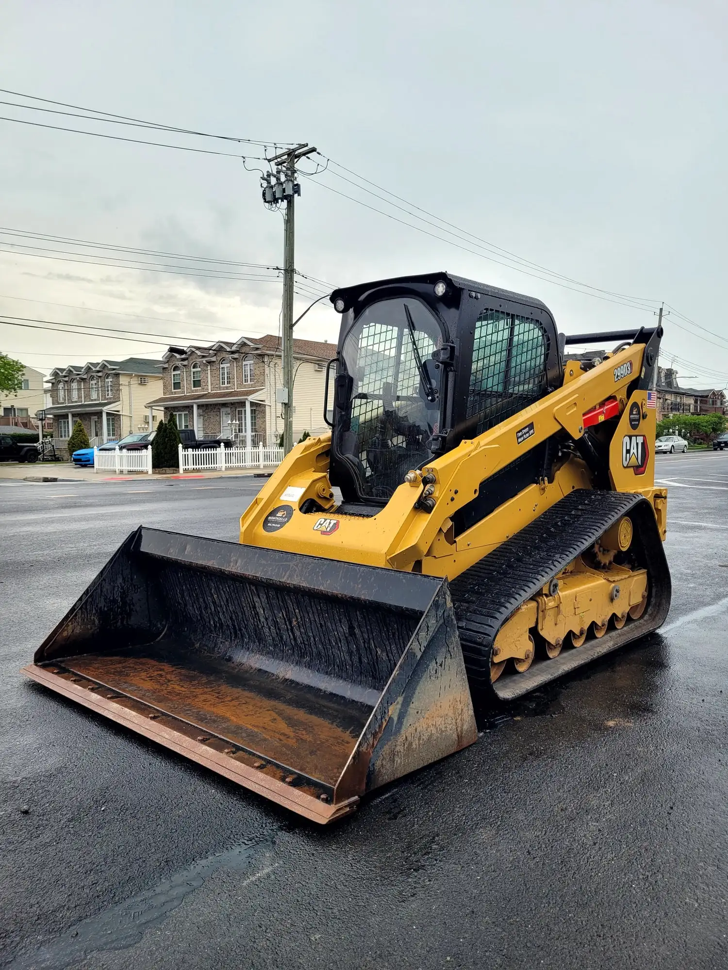 USED 2022 Caterpillar 299D3