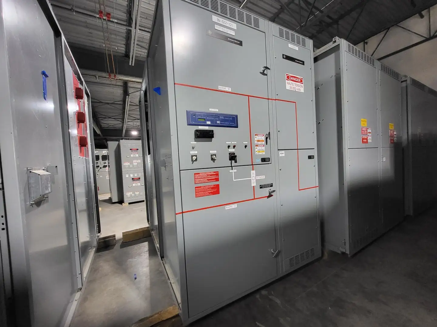 25kV 1200A 3ph Switchgear Unit w/ Power Vac Breaker VB1 27.0-16-0