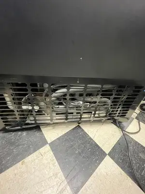 Used Oasis Used Oasis Refrigerated Self-Service Commercial Air Curtain Display Case with Door 120V Open Air Merchandisers (coolers) Illinois US | Falcon Restaurant Supply #1376388