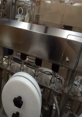 2021 STERILINE VFM400 Filling Line Liquid | Perry Equipment (4)