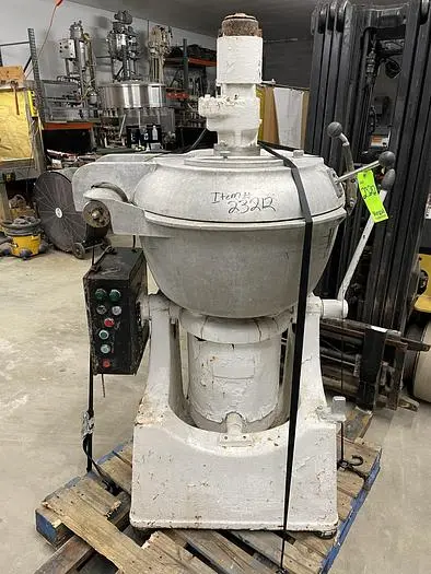 Used HOBART VCM 130 E2 Slicers / Dicers / Cutters Ohio US | Regal Equipment Inc #219206