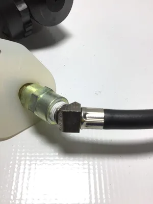MSA 7-1082-1 Mask Mounted Regulator Air Line Respirator with Hose Holder