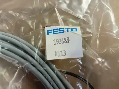 NEW FESTO CPE10-M1BH-5L-M7