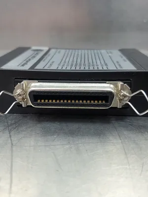 BLACK BOX ME002 Parallel Cable Booster Module. 3D-2