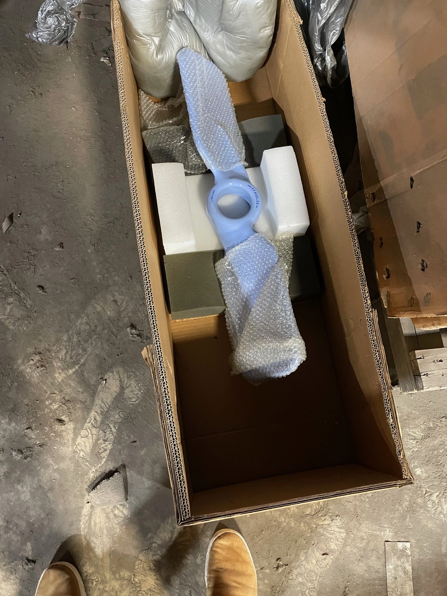 35" Pbt Glass Blade