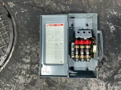 Used SQUARE D D322N Switchgears Ohio US | HGR 24 #1549620