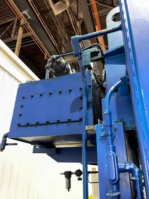 USED DAKE 18-558