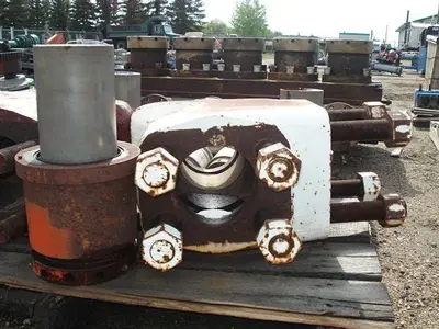 USED WESTERN ROUGHRIDER RR1000 TRIPLEX FRAC/MUD PUMP MODULE
