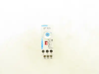 Crouzet TK2R1 Time Delay Relay 0.08-160s 240VAC 8A 24VDC Coil
