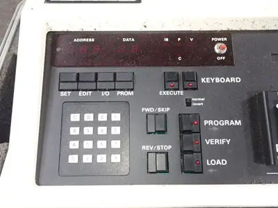 USED DATA I/O IX