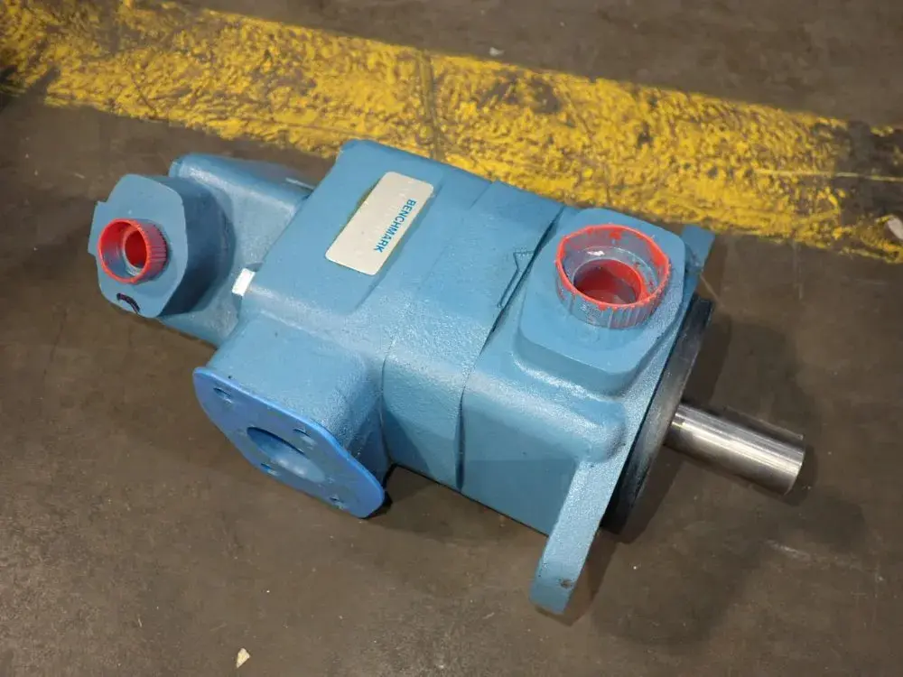 Used BENCHMARK V2010 1F12S4S 1BB12 Pumps Ohio US | HGR 24 #738059