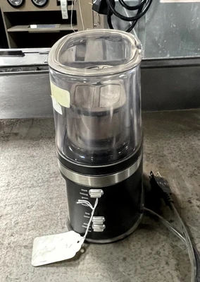 72-0445 Sunbeam TH1000 Zarafina Automatic Tea Brewer