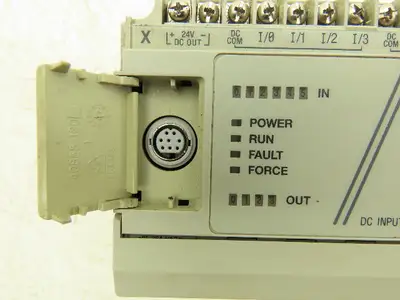 Allen Bradley 1761-L10BWA MicroLogix 1000 Programmable Controller Ser F FW 1.1