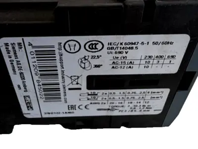 NEW SIEMENS 3RH2122-1AK60 120/110V 50/60HZ 3RH21221AK60
