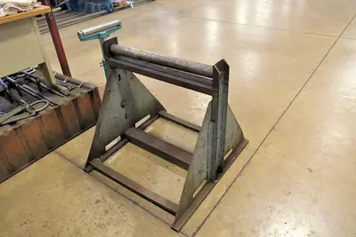 42" X 360" INFEED ROLLER CONVEYOR: STOCK #23679