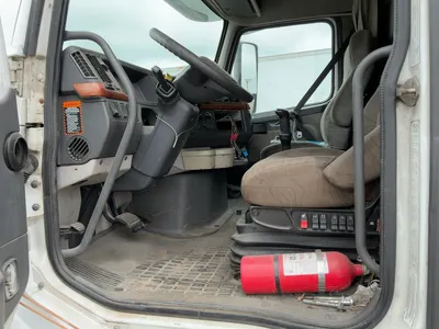 Used 2008 VOLVO VNL Conventional trucks Michigan US | Miedema Asset Management Group #1474574