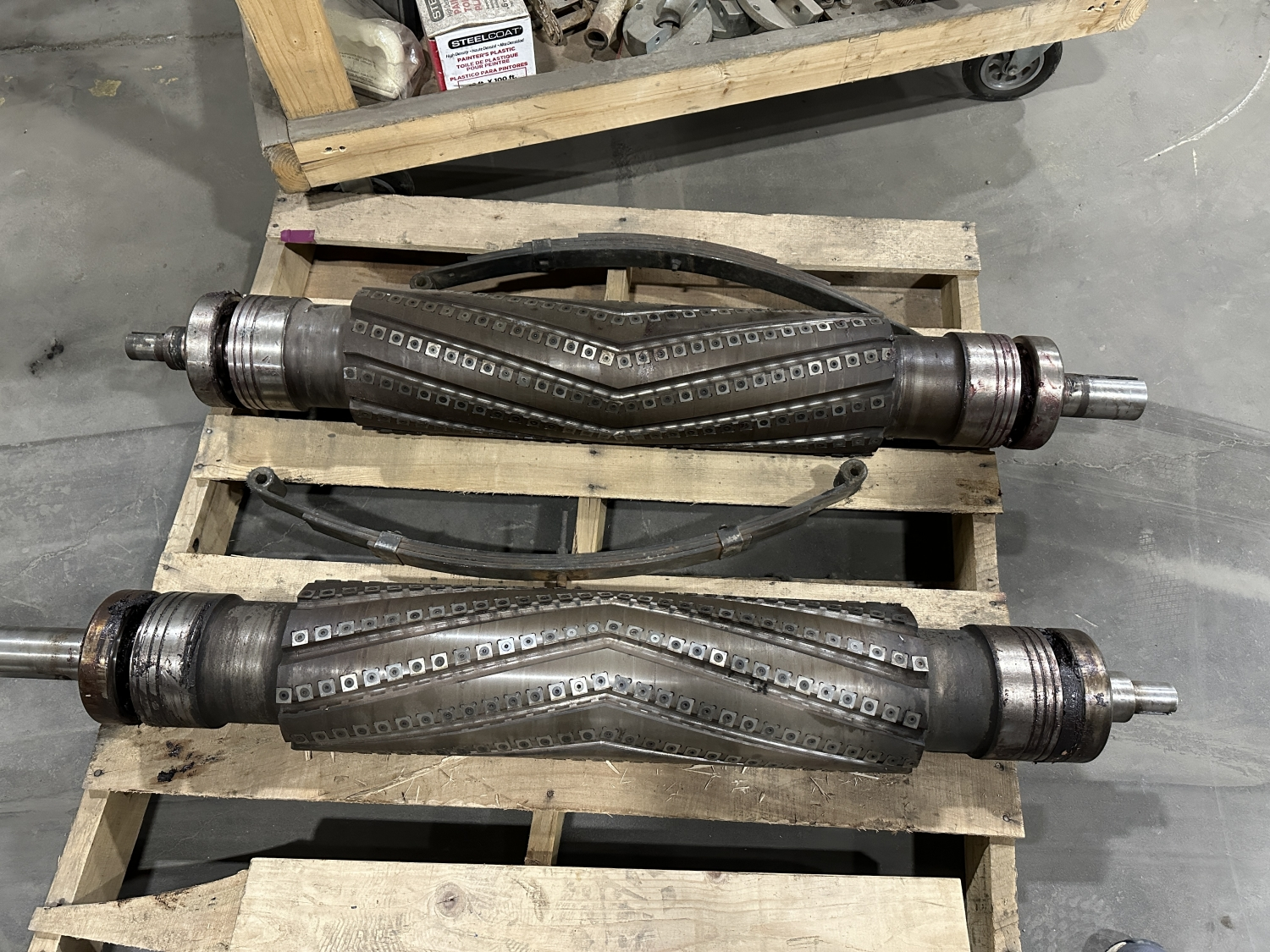 Newman H3D Cutter Heads out of EPR-24SS Double Roughing Planer