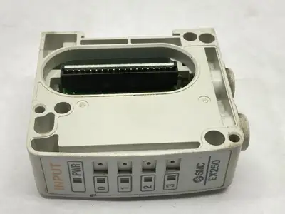 EX250-IE3 | SMC  Pneumatic Manifold Input Unit 4x M8 3-Pin - Used