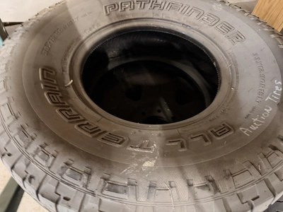Used LOT OF (6) TIRES WITH SOME RIMS. _UNKNOWN_ Wheels & Tires Michigan US | Miedema Asset Management Group #1320802